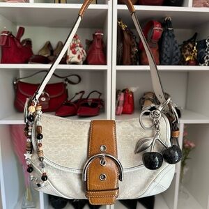 Coach SoHo Flap White/Brown 🤎